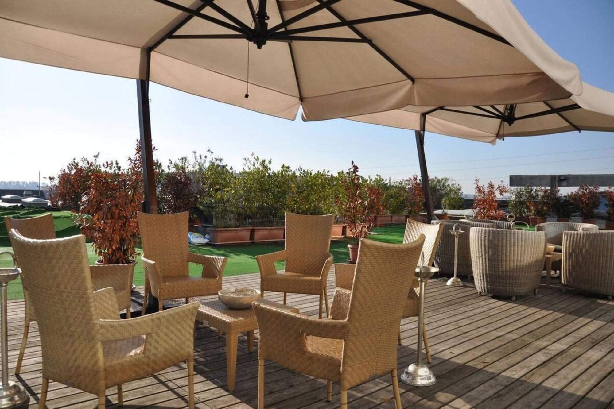 Golf Hotel 라이나테 외부 사진